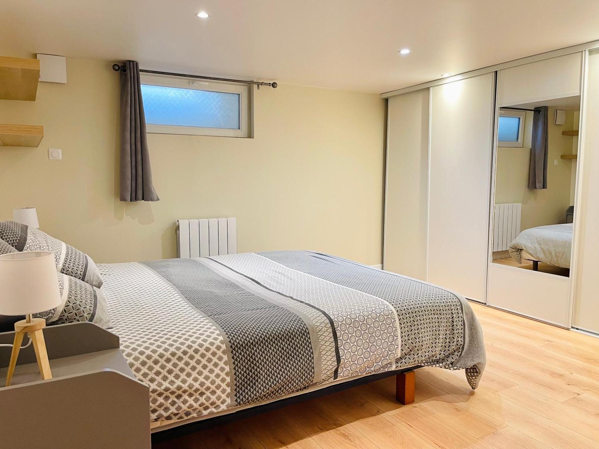 Villa Loft De Charme Avec Parking, Jardin Et Terrasse Saint-Pryvé-Saint-Mesmin Esterno foto