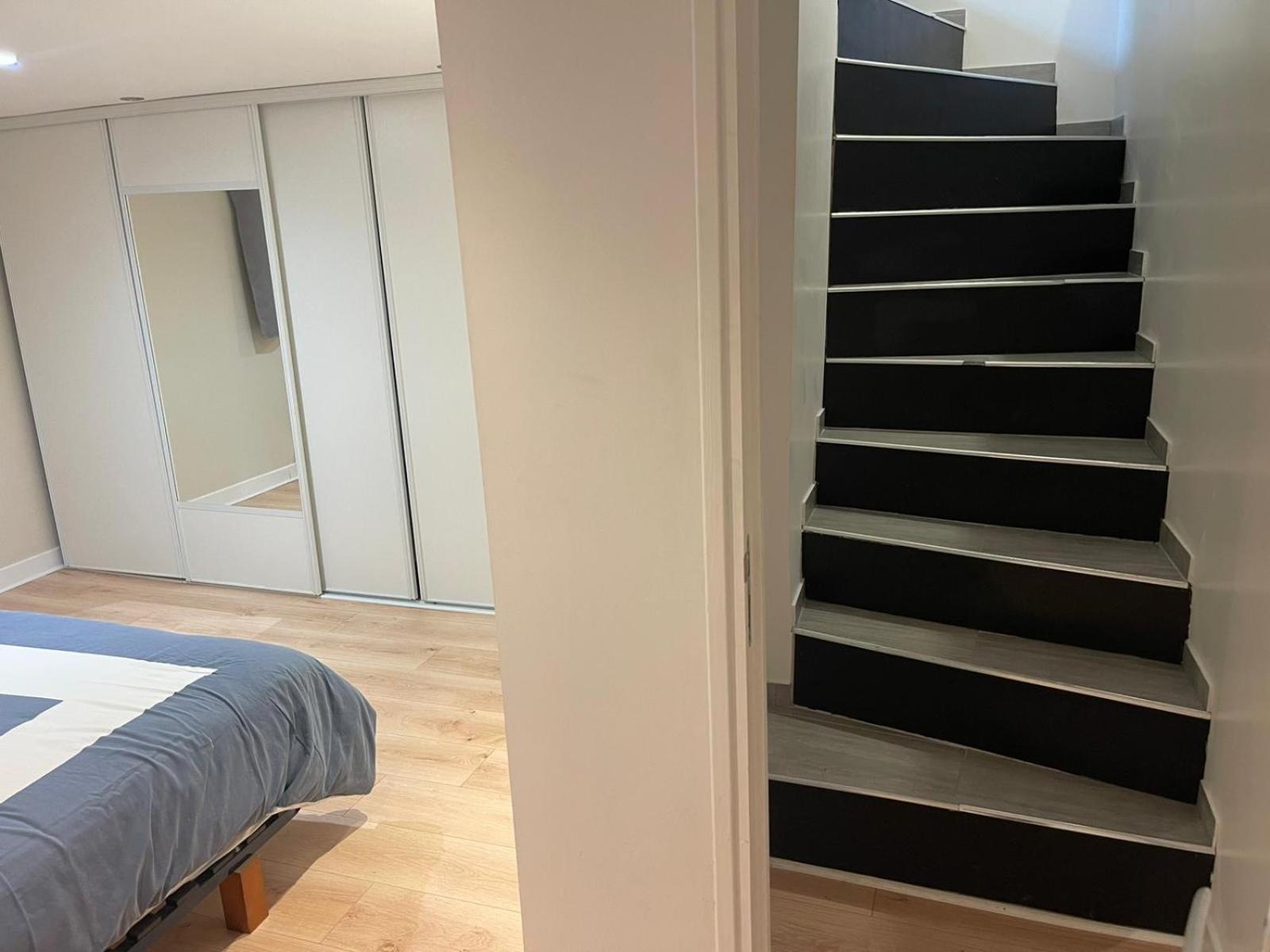 Villa Loft De Charme Avec Parking, Jardin Et Terrasse Saint-Pryvé-Saint-Mesmin Esterno foto